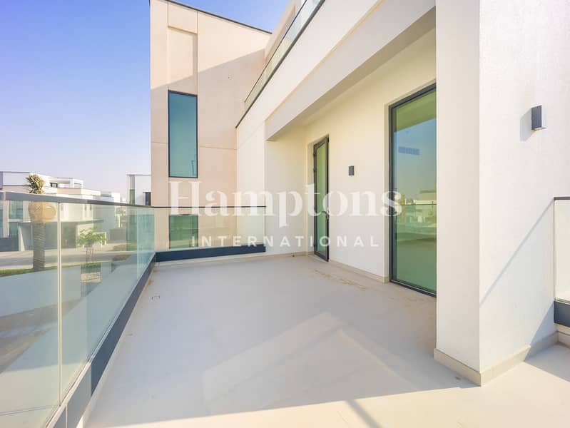 Brand New | Modern Layout | Single Row - Image 22