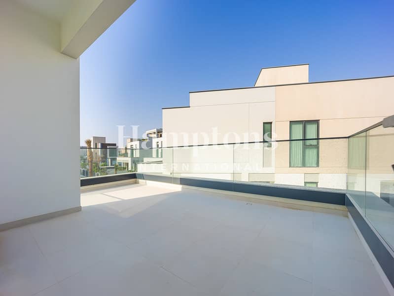 Brand New | Modern Layout | Single Row - Image 25