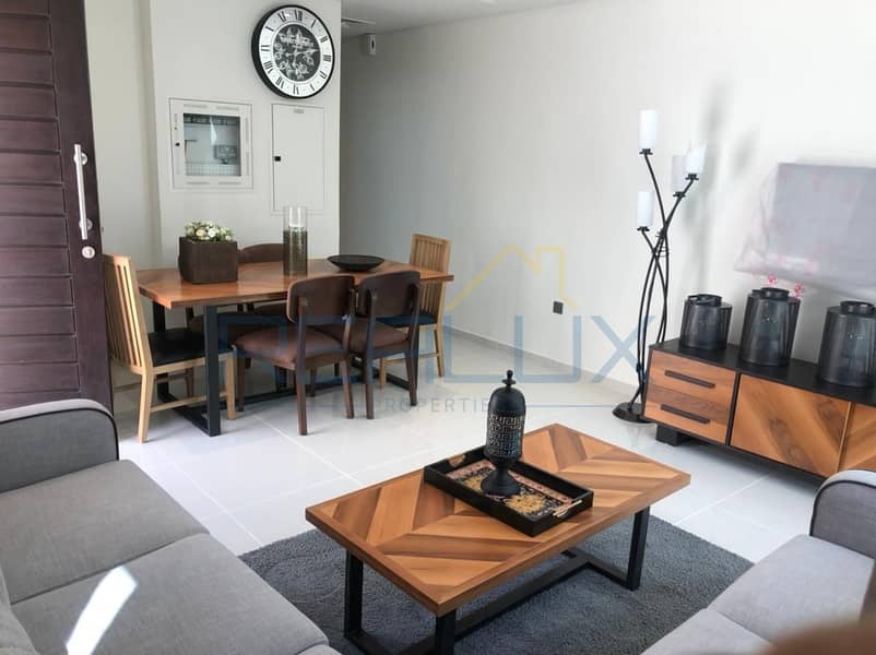 R2EM I Closed Kitchen I L-shape Garden I 3 ensuite Bedrooms