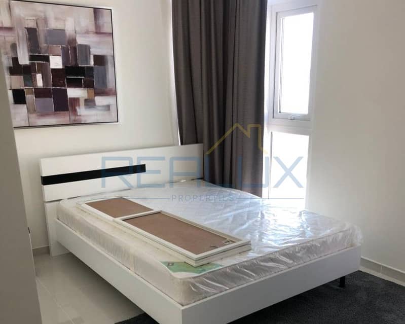 R2EM I Closed Kitchen I L-shape Garden I 3 ensuite Bedrooms - Image 8