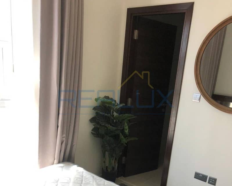 R2EM I Closed Kitchen I L-shape Garden I 3 ensuite Bedrooms - Image 13