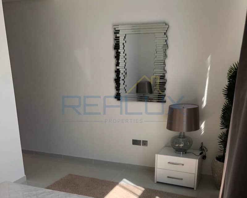 R2EM I Closed Kitchen I L-shape Garden I 3 ensuite Bedrooms - Image 14