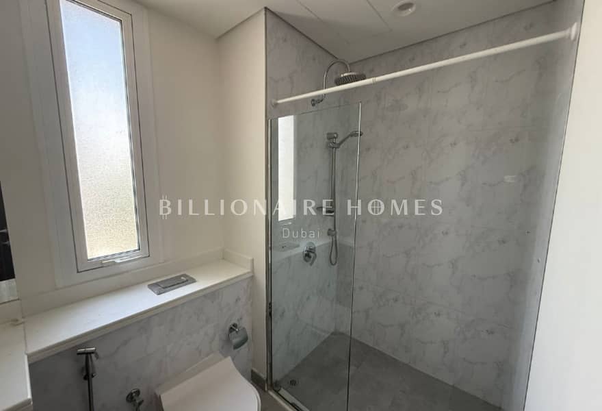 Vacant Now | Flexible Landlord | Single Row - Image 10