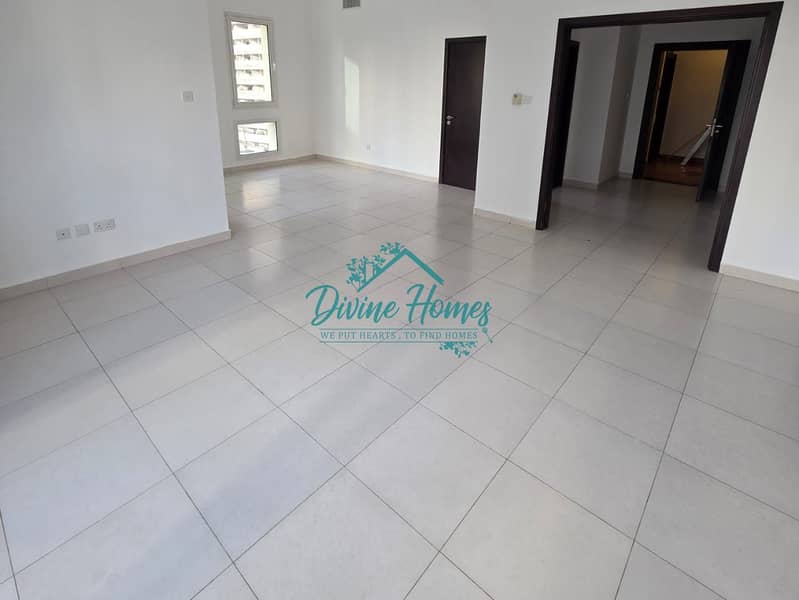 2 PARKINGS | Marina View | Huge Size | Spacious