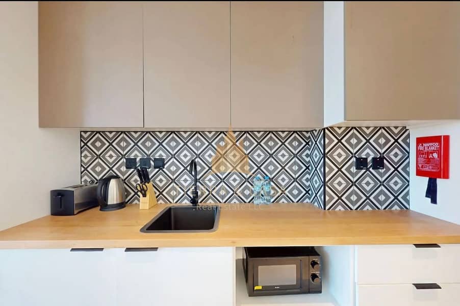 Bills Included | Fully Furnished | FREE Cleaning I Co Workingspace I no deposit