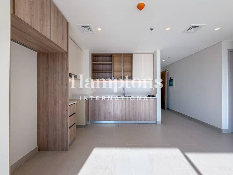 Higher Floor | Full Park and Pool View - Image 11