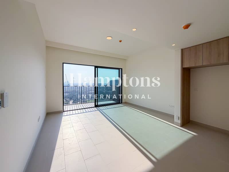 Higher Floor | Full Park and Pool View - Image 8