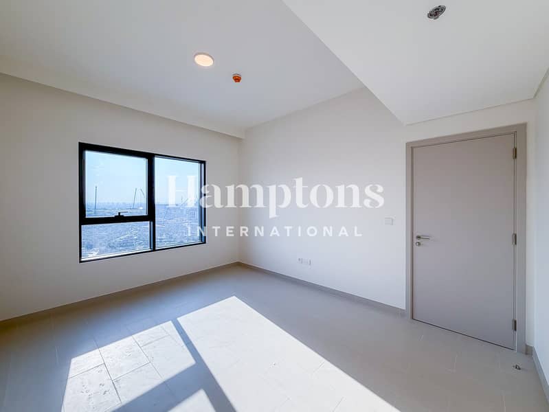 Higher Floor | Full Park and Pool View - Image 13