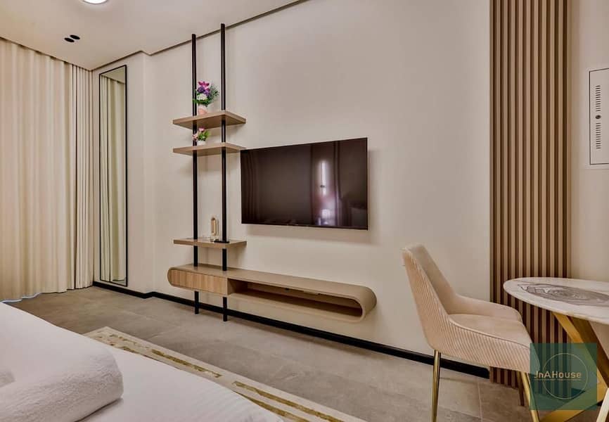 Rented | Well-Maintained | High ROI | Burj View - Image 10