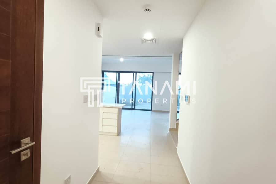 Modern Living | Brand New | Ideal for Families - Image 11