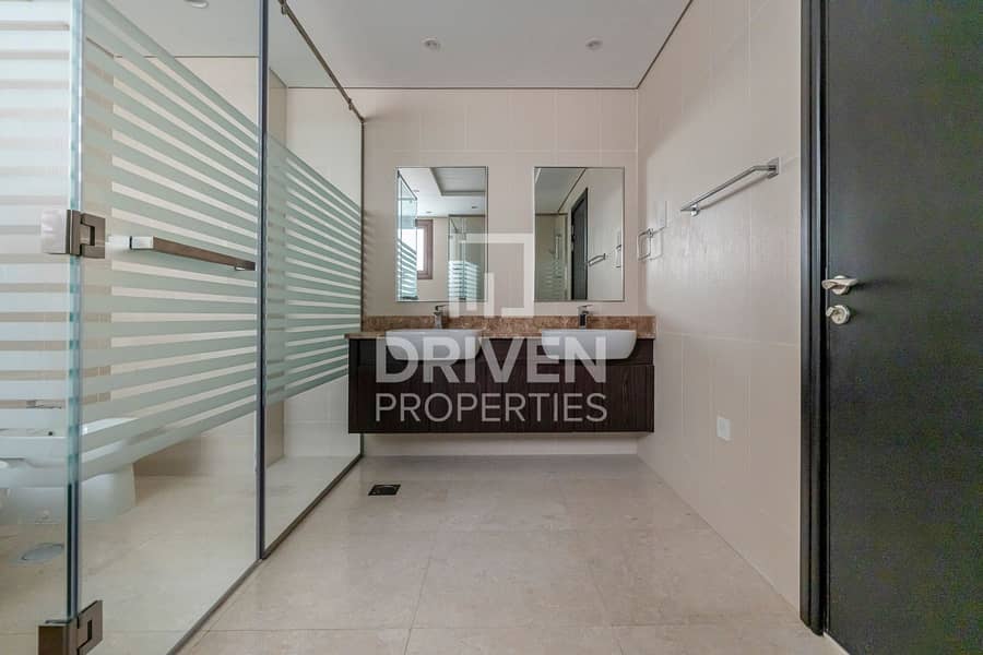 Prime Location | Ready to Move in | Private Pool - Image 26