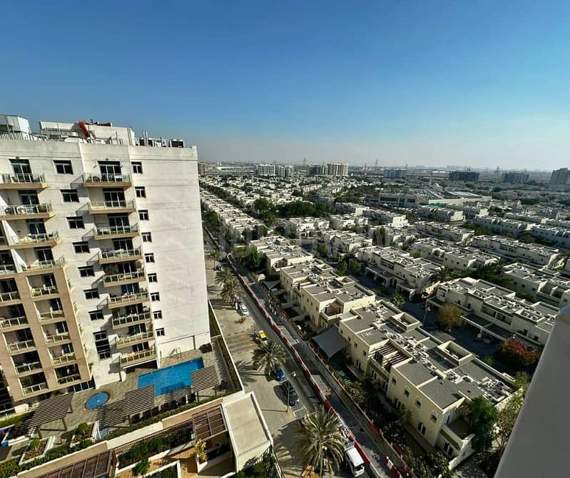 Vacant | Near Metro | Quality Building