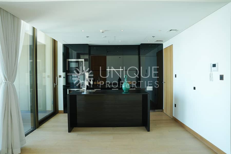 Lavish Apartment | Premium | Unfurnished | Vacant