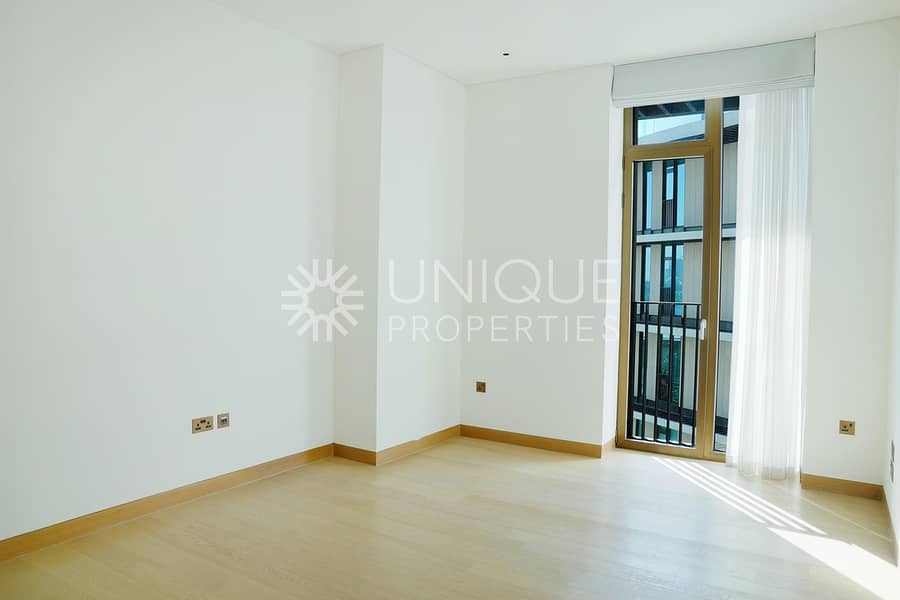 Lavish Apartment | Premium | Unfurnished | Vacant - Image 7