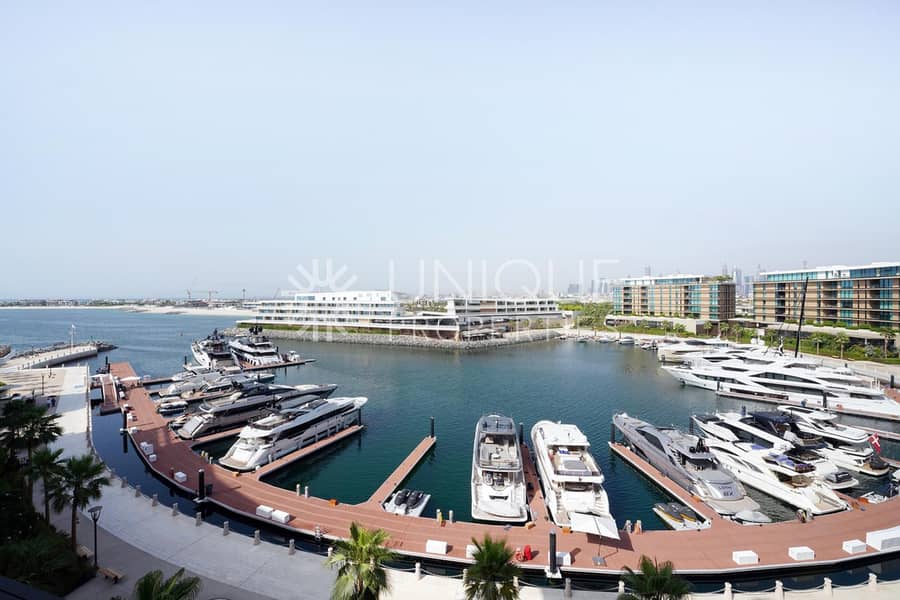 Lavish Apartment | Premium | Unfurnished | Vacant - Image 12