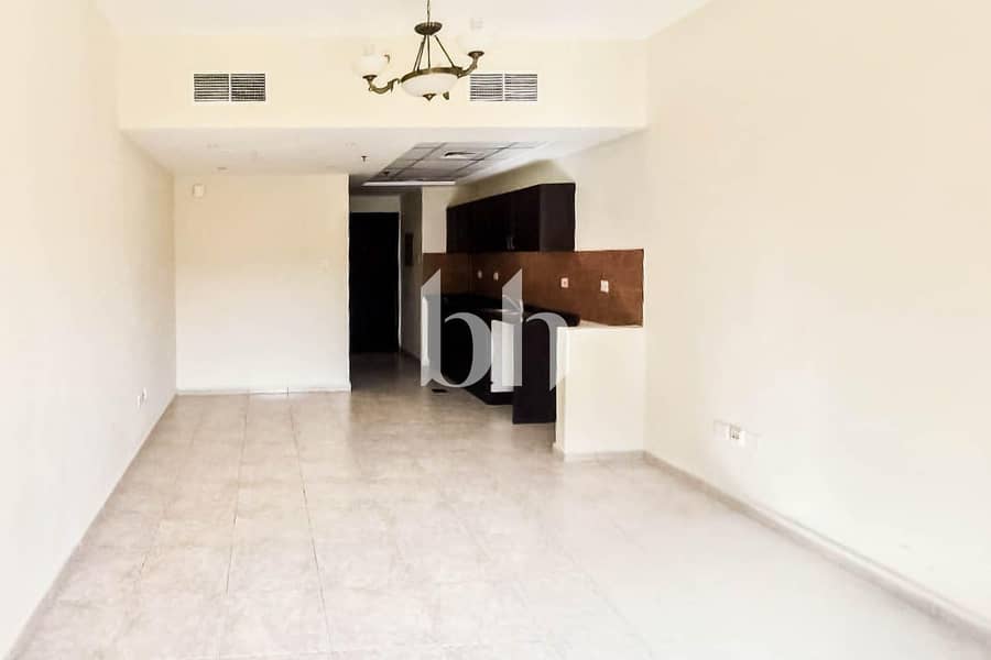 Ready to move | Pool View | Near Circle Mall