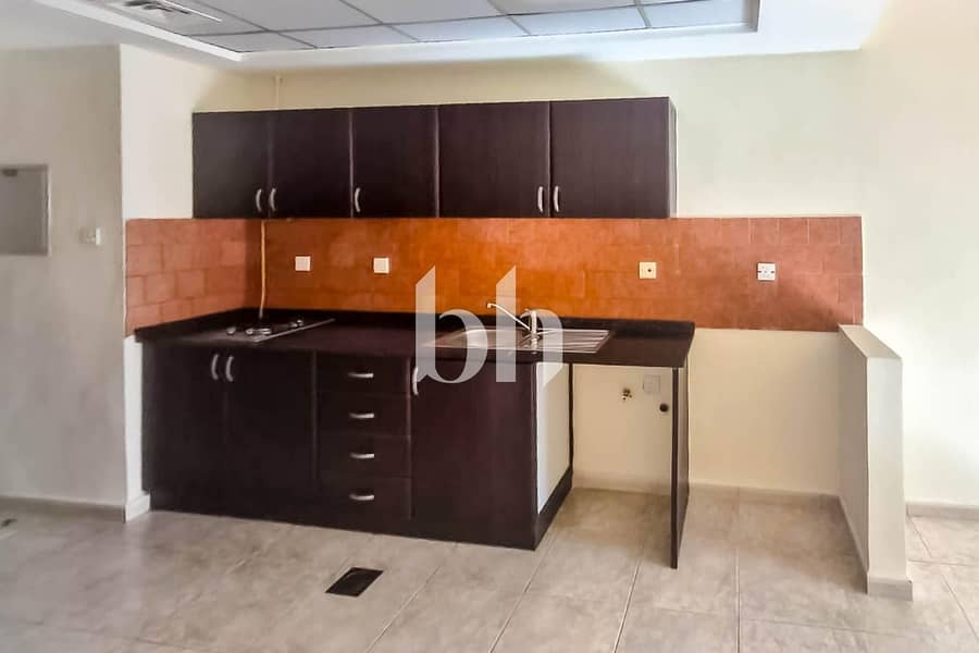 Ready to move | Pool View | Near Circle Mall