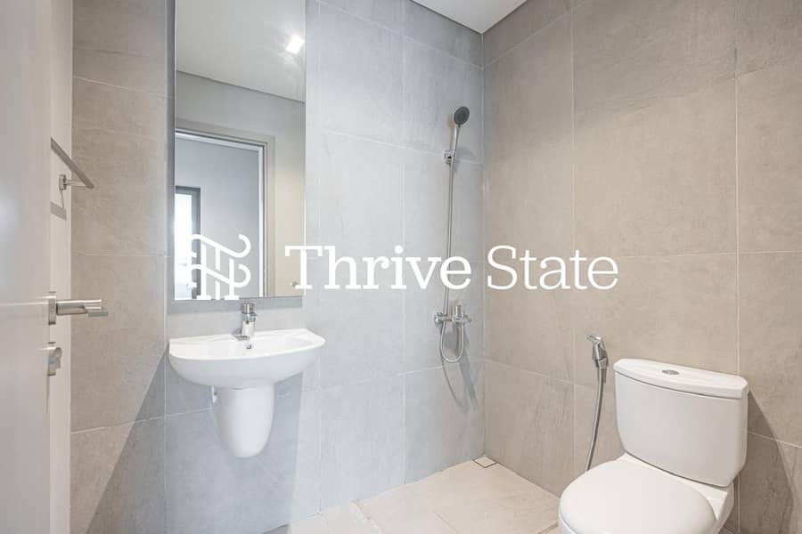 Modern Townhouse | Near Ameneties | Available - Image 6