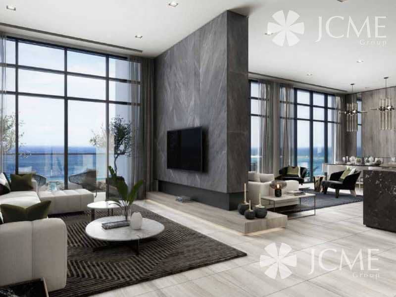 Luxury Waterfront 1BR | Prime Location| High Floor