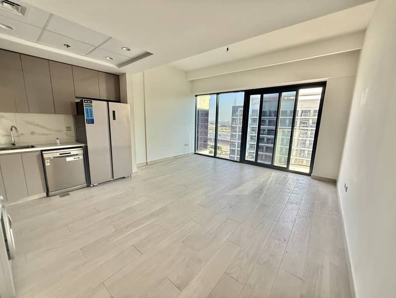 Luxury Chiller-Free 3 BHK | Boulevard-Facing | All Amenties Are Available | Premium Living in Azizi Riviera - Image 12