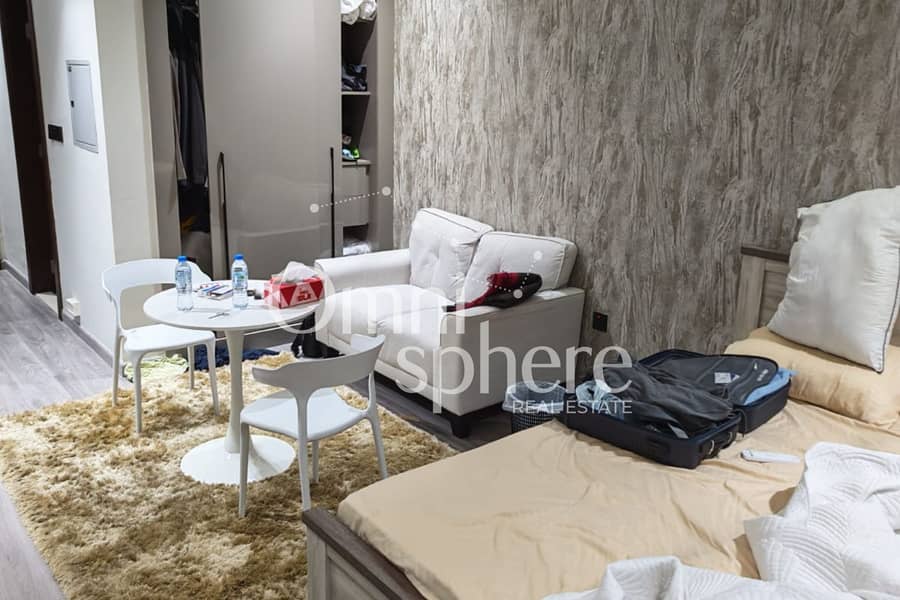 HUGE STUDIO-FURNISHED-AMAZING VIEW-PRIME LOCATION