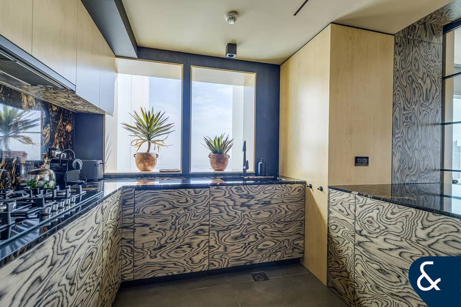 High Floor | Burj Views | Furnished | 4 Beds - Image 9