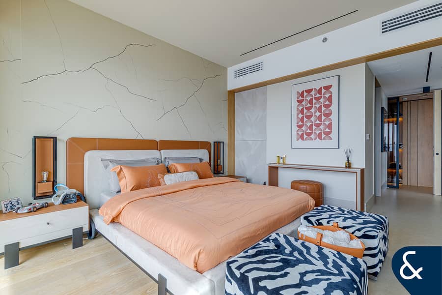 High Floor | Burj Views | Furnished | 4 Beds - Image 35