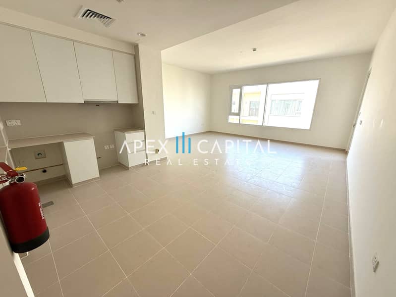 Single Row | Large 2BR | Great ROI | Prime Location