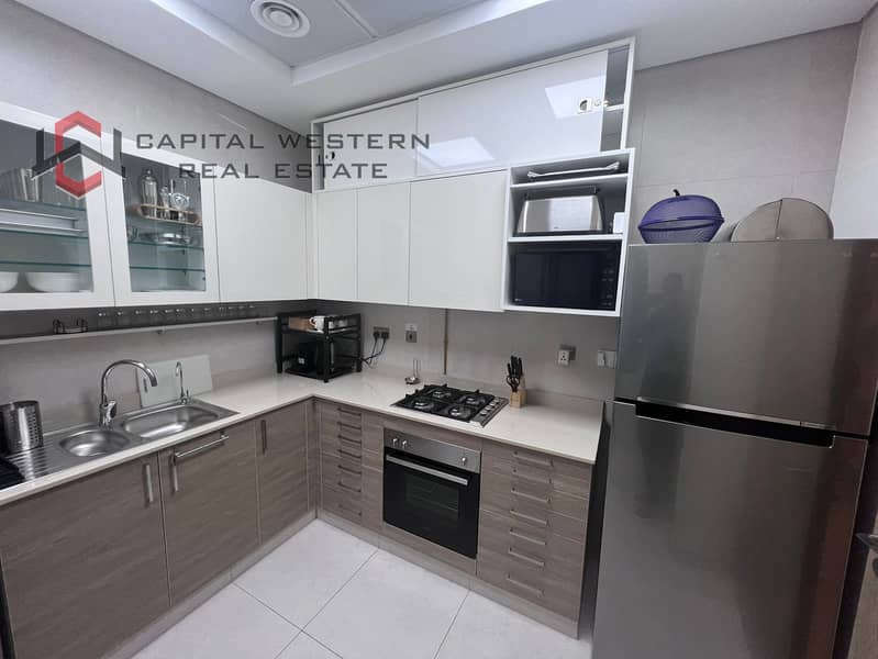 Fully Furnished 1BR | Spacious | Prime Location - Image 7