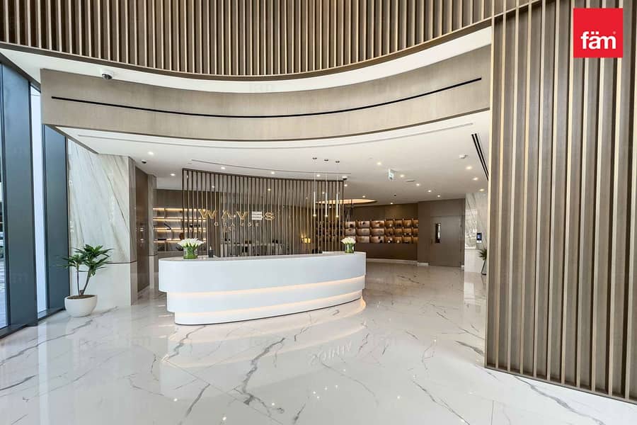 Luxury | Park + Downtown View | Great Investment - Image 7