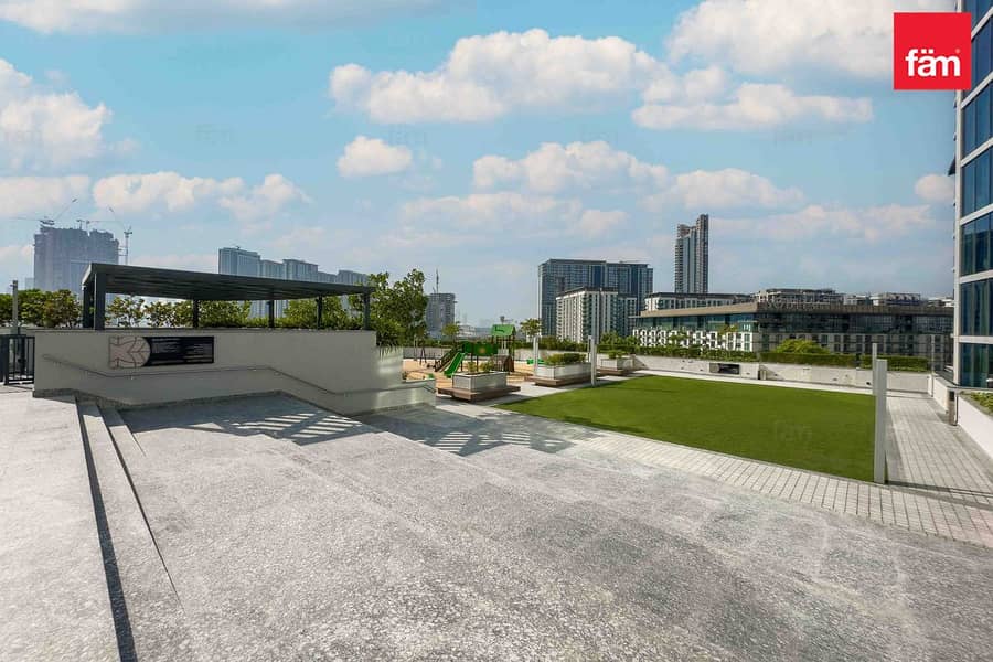 Luxury | Park + Downtown View | Great Investment - Image 20