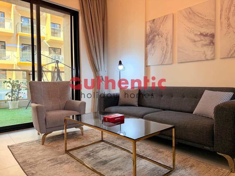 Pool View | Elegant High-End Apartment