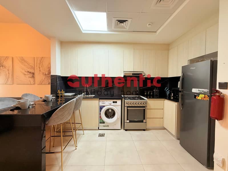 Pool View | Elegant High-End Apartment - Image 14