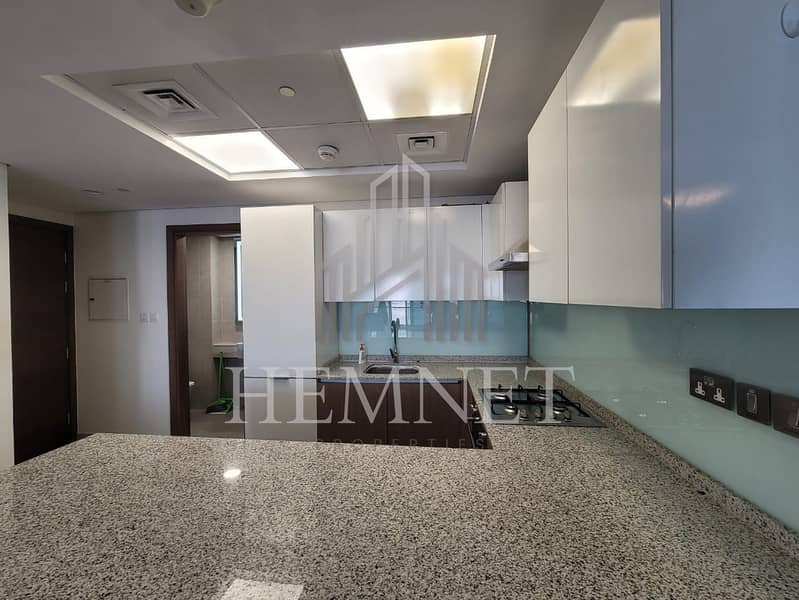 Fully Furnished | Vacant | Creek View