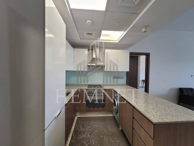 Fully Furnished | Vacant | Creek View - Image 6