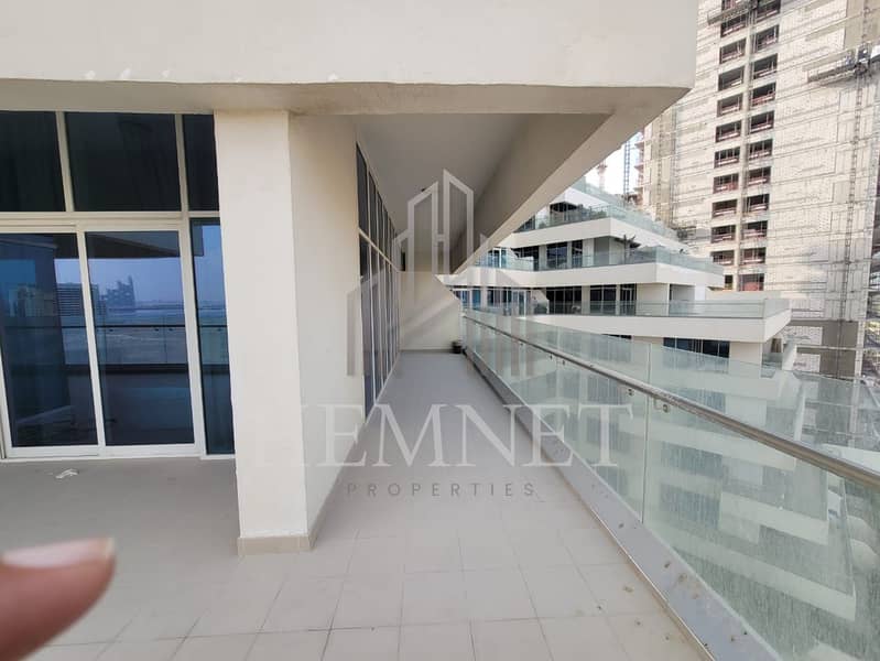 Fully Furnished | Vacant | Creek View - Image 12