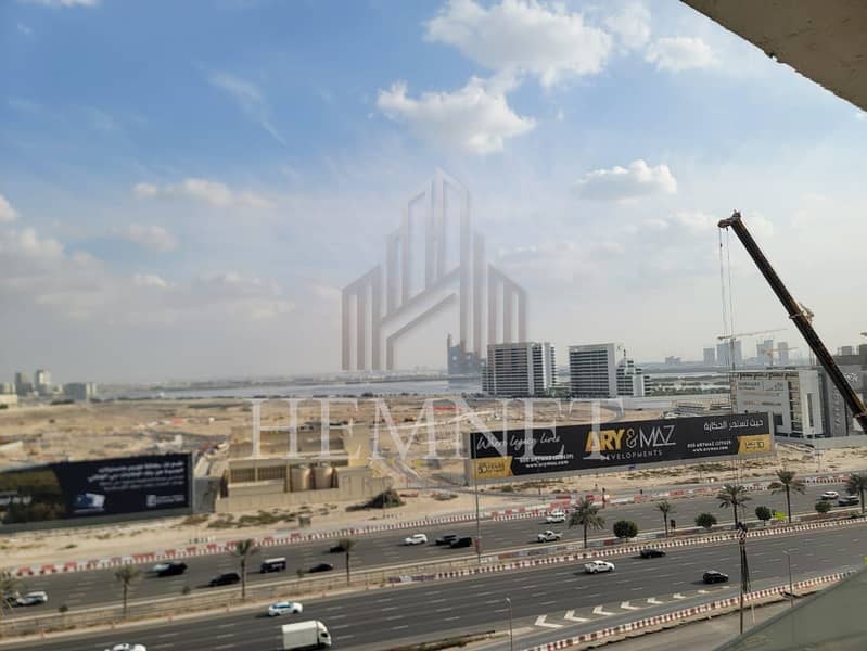 Fully Furnished | Vacant | Creek View - Image 14