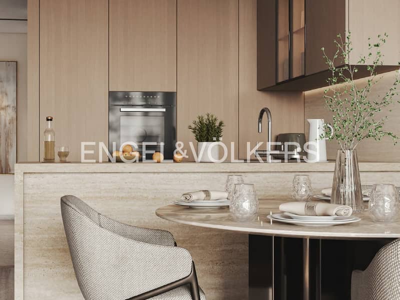 Sold Out Layout | Top Floor Corner Palm View