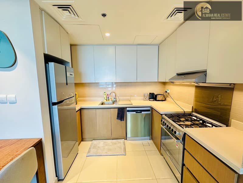 Luxury Furnished | Park View | Chiller Free - Image 11