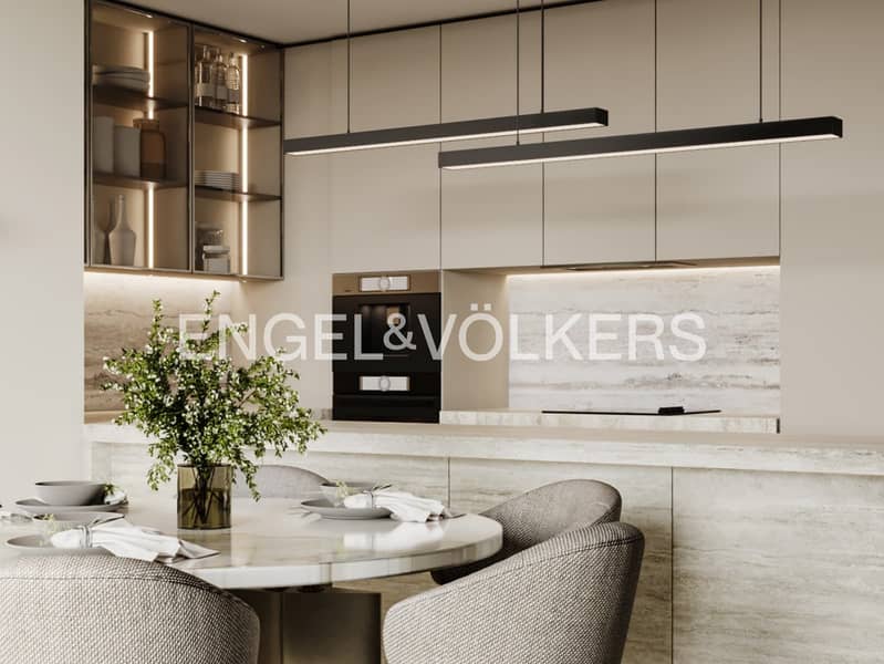 Sold Out Layout | Top Floor Corner Palm View - Image 8