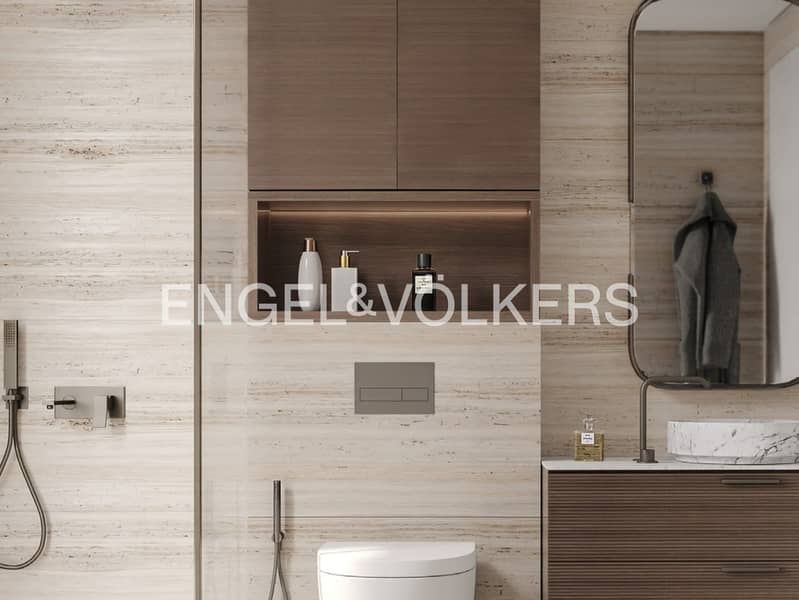 Sold Out Layout | Top Floor Corner Palm View - Image 26