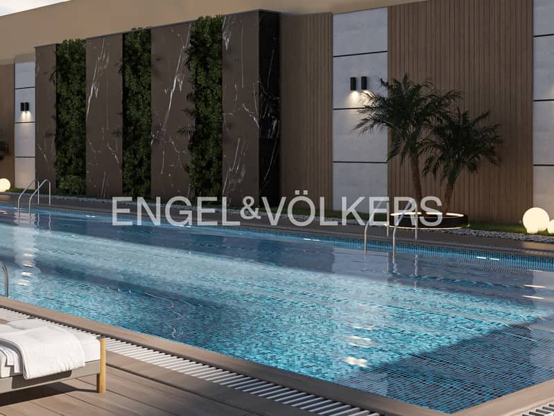 Sold Out Layout | Top Floor Corner Palm View - Image 29