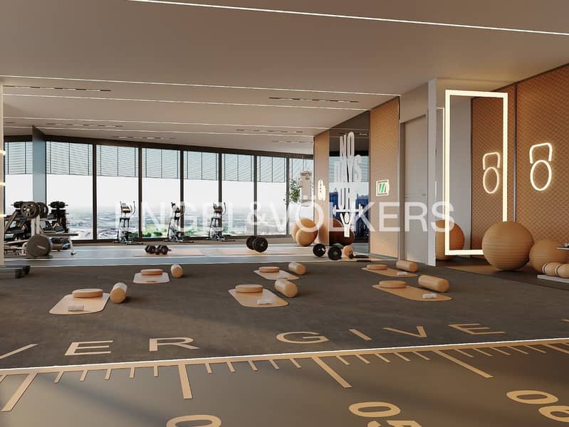 Sold Out Layout | Top Floor Corner Palm View - Image 32