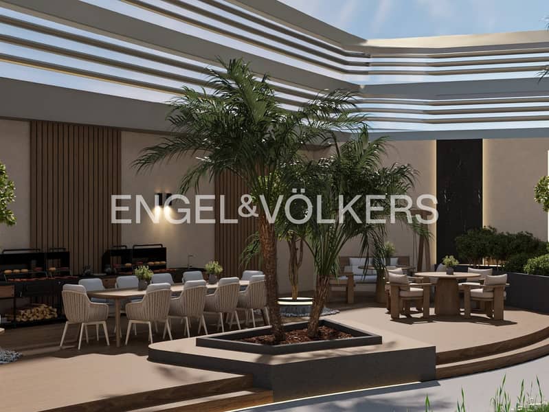 Sold Out Layout | Top Floor Corner Palm View - Image 37