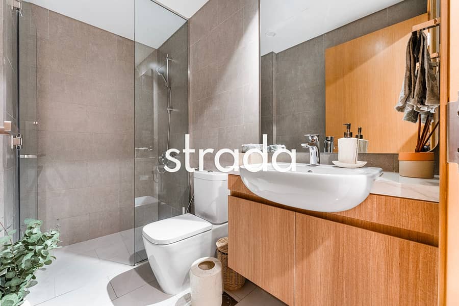 Single Row | Upgraded Garden | Vacant on Transfer - Image 16