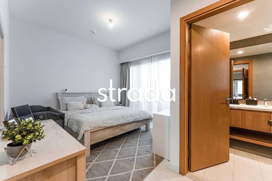 Single Row | Upgraded Garden | Vacant on Transfer - Image 25