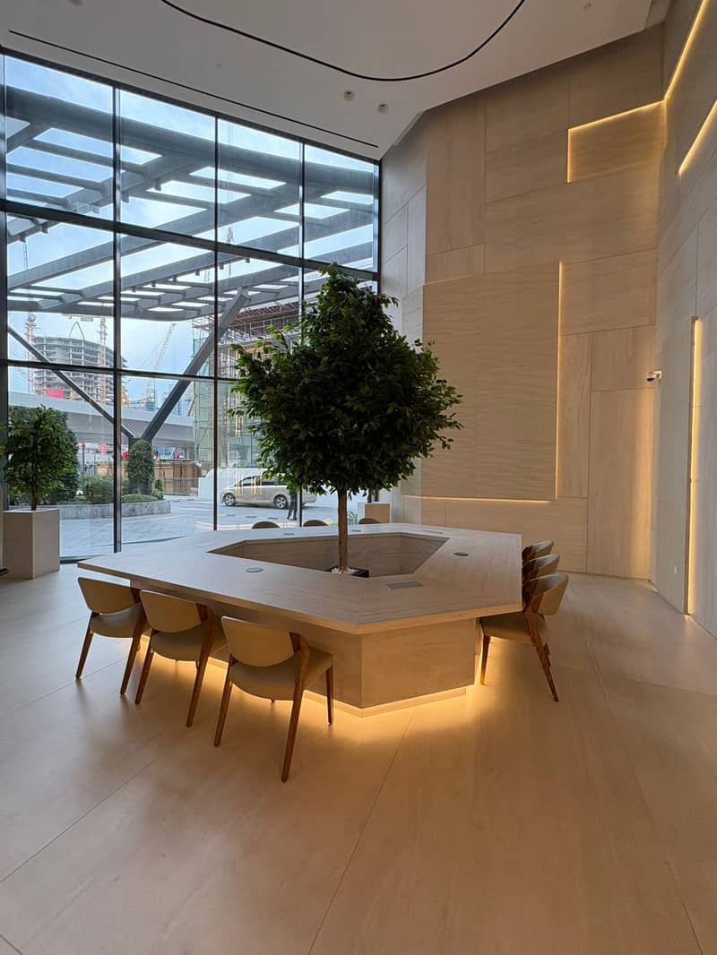 Only 2% Commission | Highest floor | Pool view | No agents - Image 16