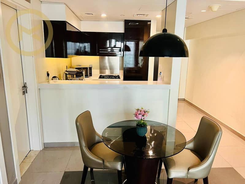 Fully furnish | Prime Location | Burj Khalifa View - Image 7