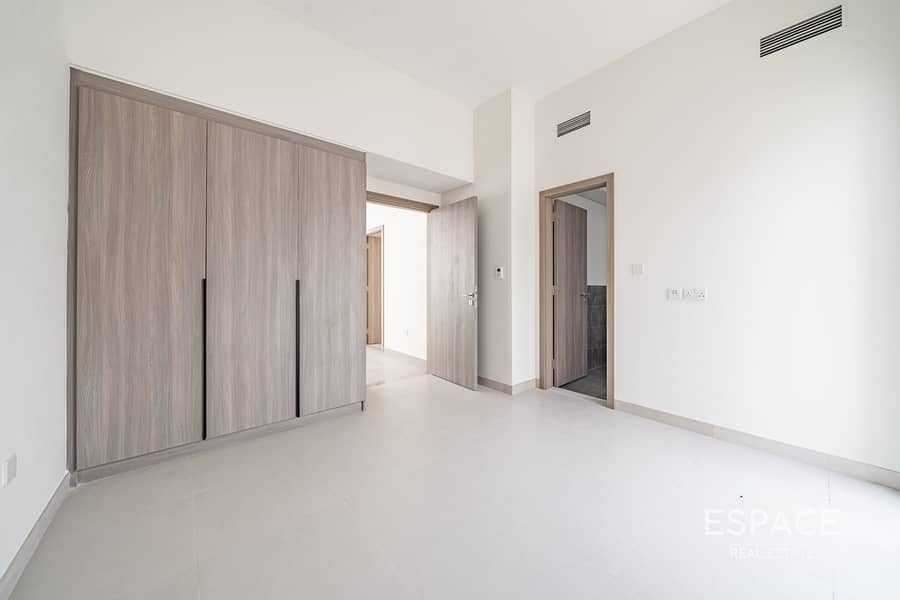 5 Beds plus Maids| Big Plot | Corner Plot - Image 13