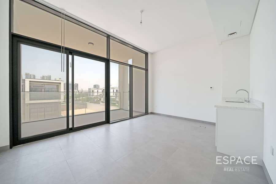 5 Beds plus Maids| Big Plot | Corner Plot - Image 15